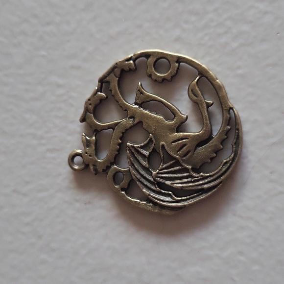 5 FOR $25 House of the Dragon 3 Headed Dragon Pendant NWT - Picture 2 of 3